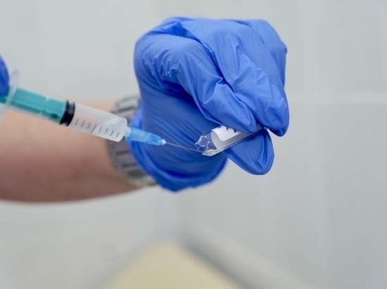 Отметку в 60% вакцинированных первым в Красноярском крае перешагнул Шарыповский район