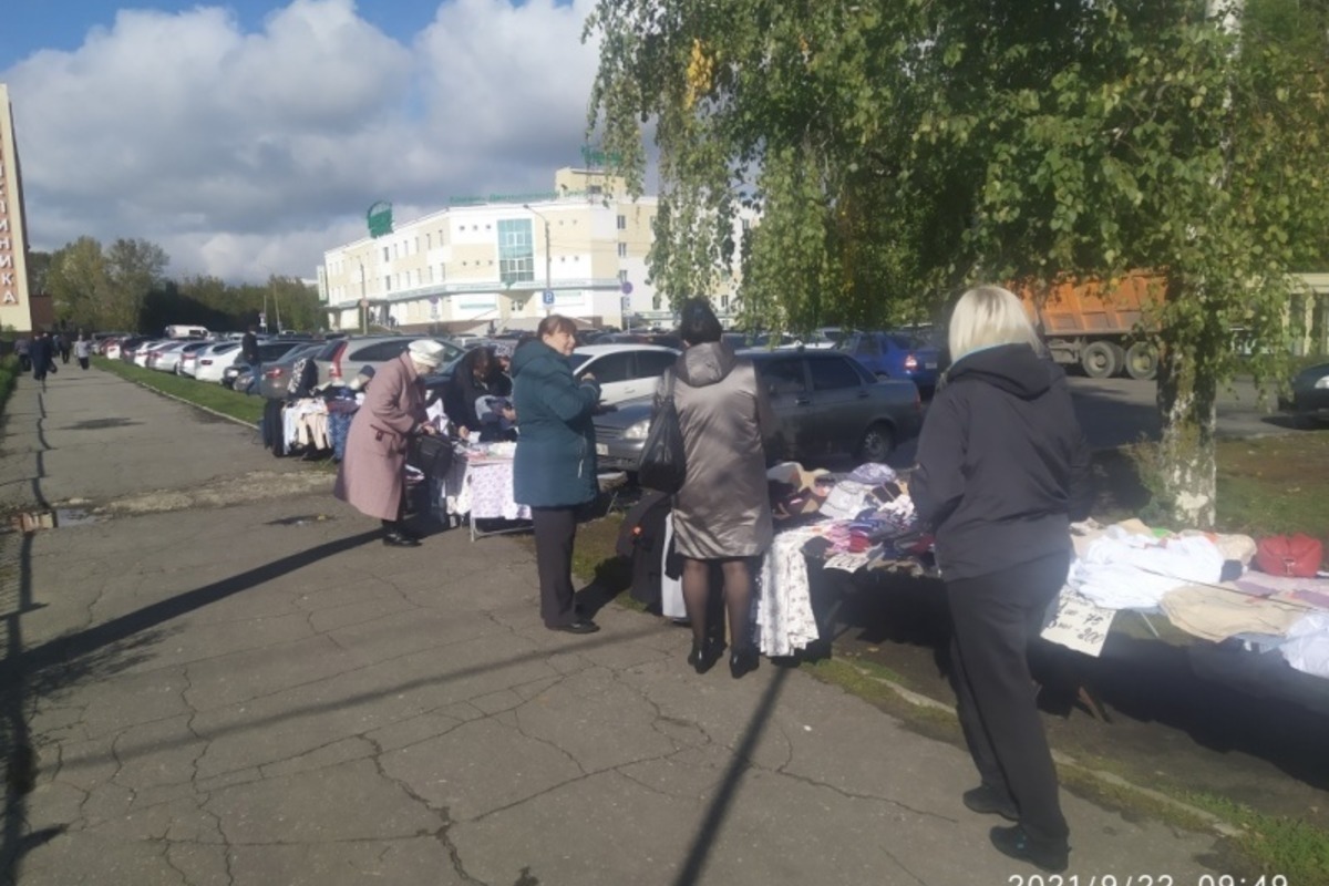 Вести торговлю. Торговля в неположенном месте административная ответственность. Переход в неположенном месте. Златоуст торговля в неположенных местах. Штраф за торговлю в неположенном месте.