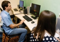В Старом Осколе на базе Центра реабилитации инвалидов по зрению заработал компьютерный класс