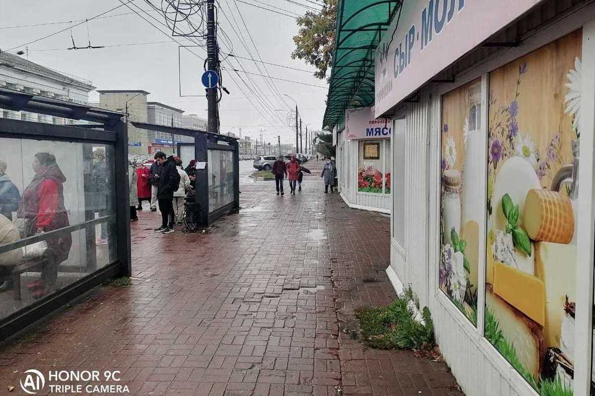 Другая тверь свежий. Ярмарка на бульваре Ногина Тверь. Тверская 80.