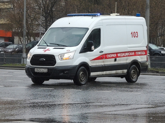 В колледже на севере Москвы погибла 18-летняя студентка