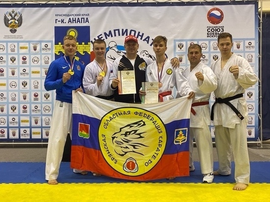 Каратист из Брянска стал пятикратным чемпионом страны