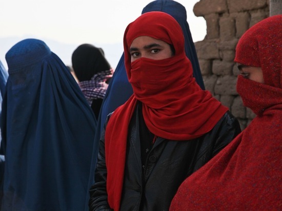 Боевиков заподозрили в участии в женских митингах в Афганистане