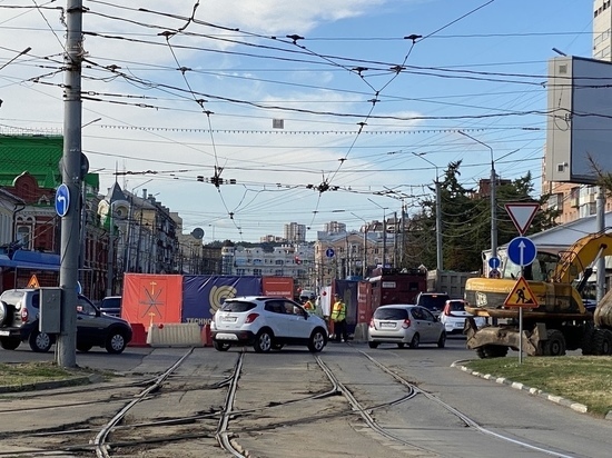 Туляки обсуждают задержку ремонта трамвайных путей на улице Советской