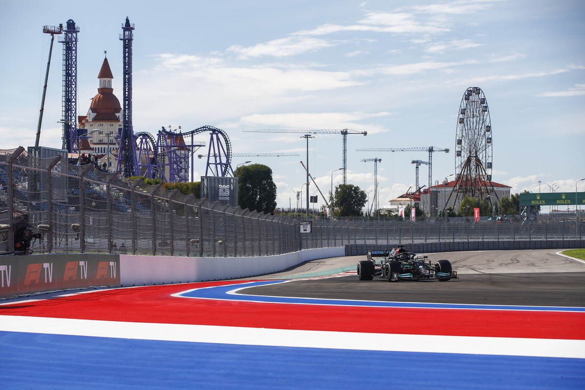 Мик Шумахер сошел с гонки Гран-при России "Формулы-1"