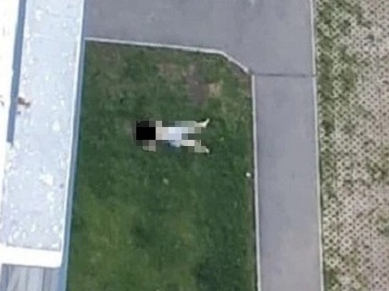 В Таганроге девочка погибла, упав с высотки