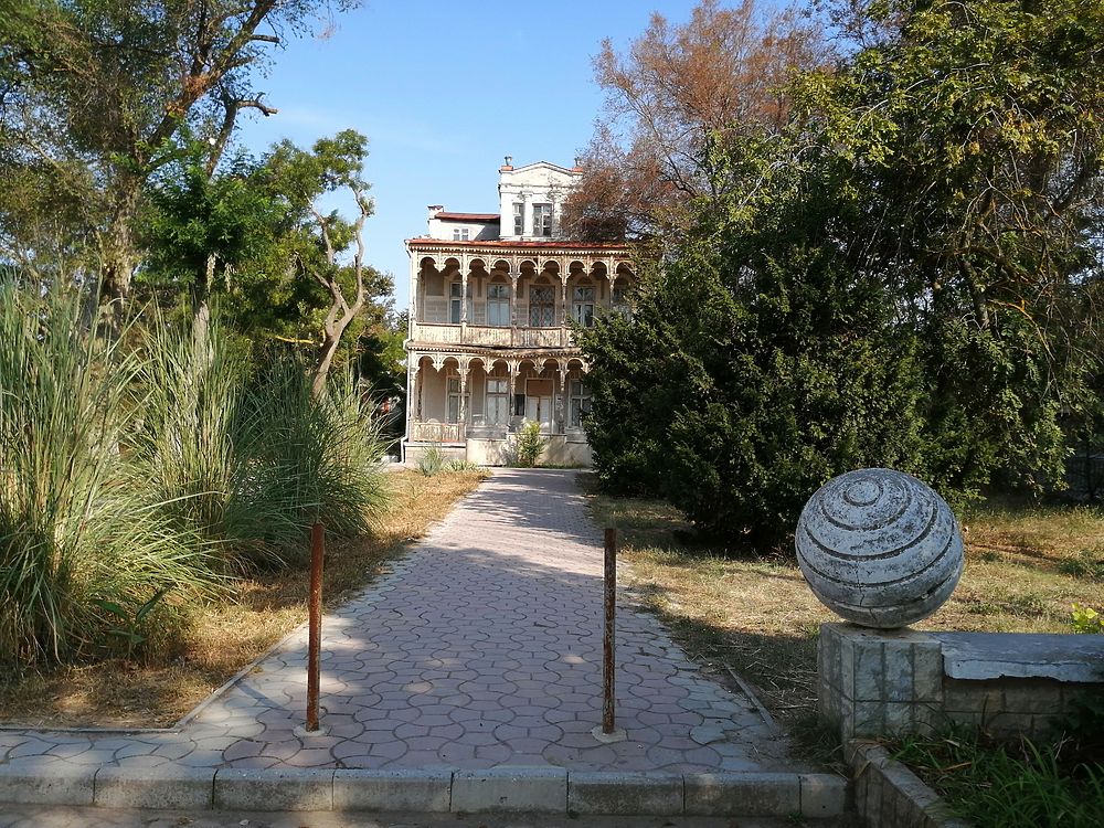 Эта территория зовется Евпатория: как заканчивается сезон на западе Крыма