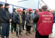 Столичная полиция напомнила иностранным рабочим о том, что 30 сентября истекает срок послаблений в связи с пандемией коронавируса