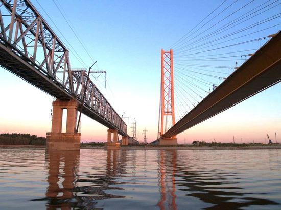 Ремонт моста через Обь в Сургуте идет с применением новых технологий