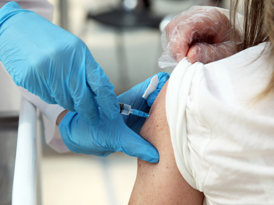 Стало известно о важном нюансе вакцинации от гриппа при пандемии