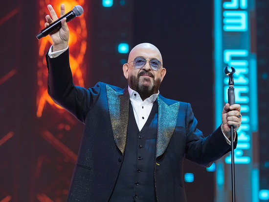 Артисты учились в одном пединституте