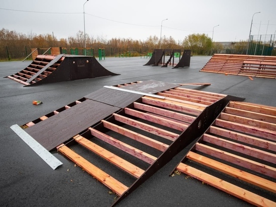 Подрядчик начал возводить новый скейт-парк в Салехарде