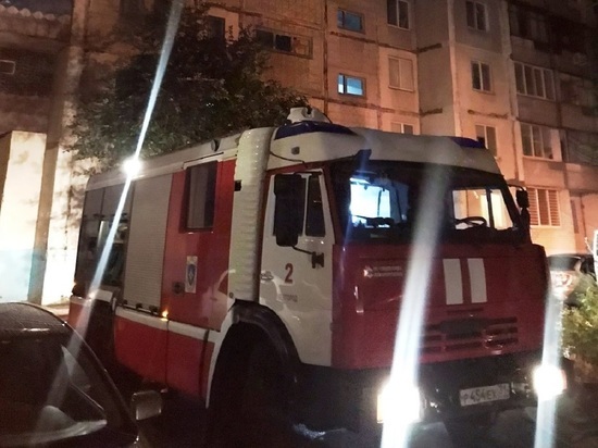 В белгородской многоэтажке загорелся балкон