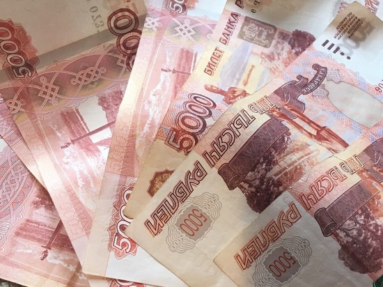 Мошенник дважды списал деньги со счета смолянина под предлогом покупки гитары