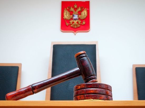Адвокат и полицейский отправятся в тюрьму за взяточничества в Ленобласти