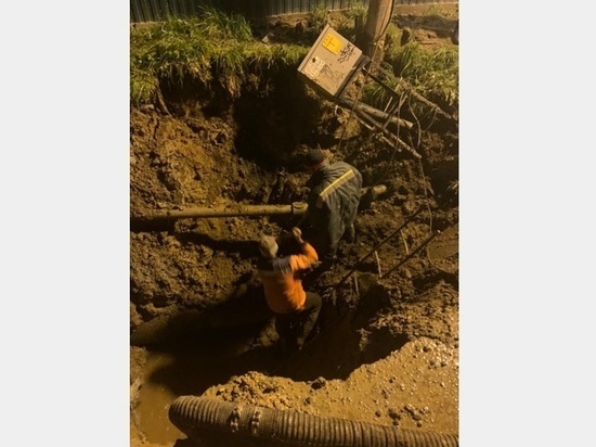 В мэрии сообщили, как идет ликвидация аварии на водоводе в Смоленске