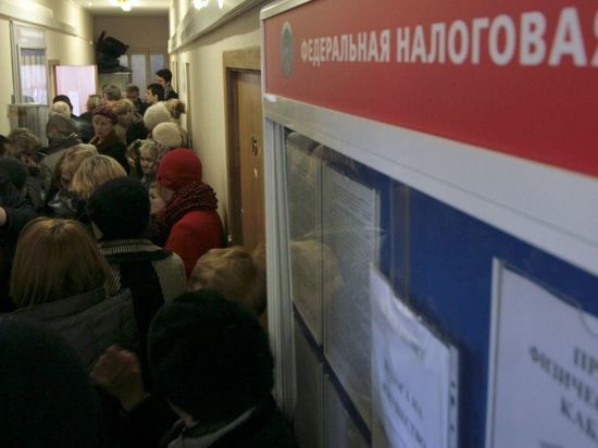ФНС России разъяснила, кому нужно сдавать отчет о переводах с использованием иностранных электронных кошельков
