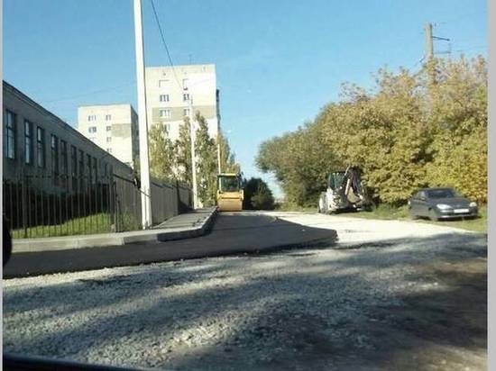 В Брянске дорожники начали асфальтировать улицу Желябова