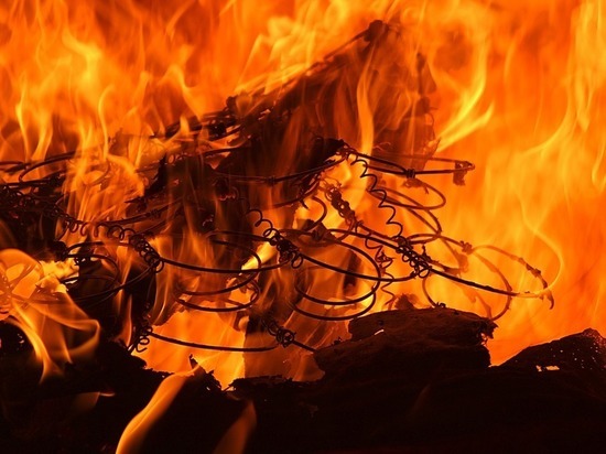 В Кировском районе Донецка пожар унес жизни двоих людей
