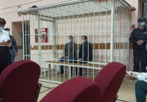 Как рассказал корреспондент “МК в Кузбассе” из зала суда, заседание должно было начаться в 14:00, однако из-за большого количества участников произошла задержка
