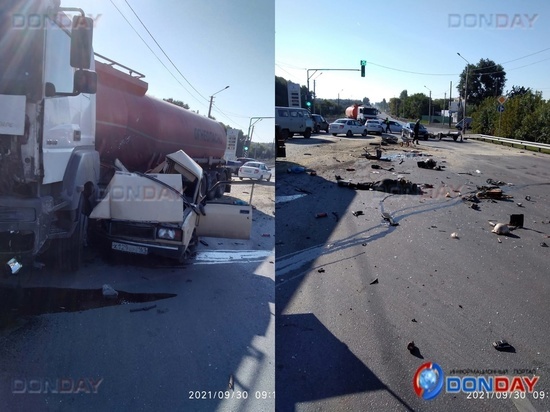 В Новошахтинске два человека погибли в столкновении «ВАЗа» и бензовоза