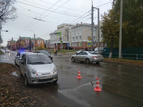 В Йошкар-Оле автомобиль сбил 69-летнюю женщину-пешехода