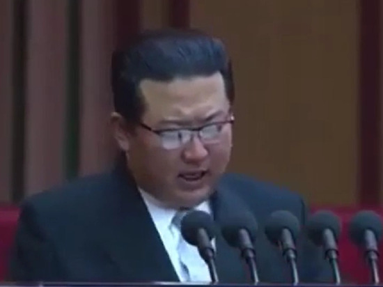 Ким Чен Ын стал похож на Аль Пачино после смены прически