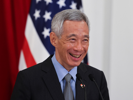 Президент США Байден получает меньше, чем глава Гонконга