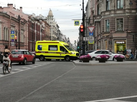 За полчаса в Петербурге сбили двух пожилых людей на пешеходных переходах