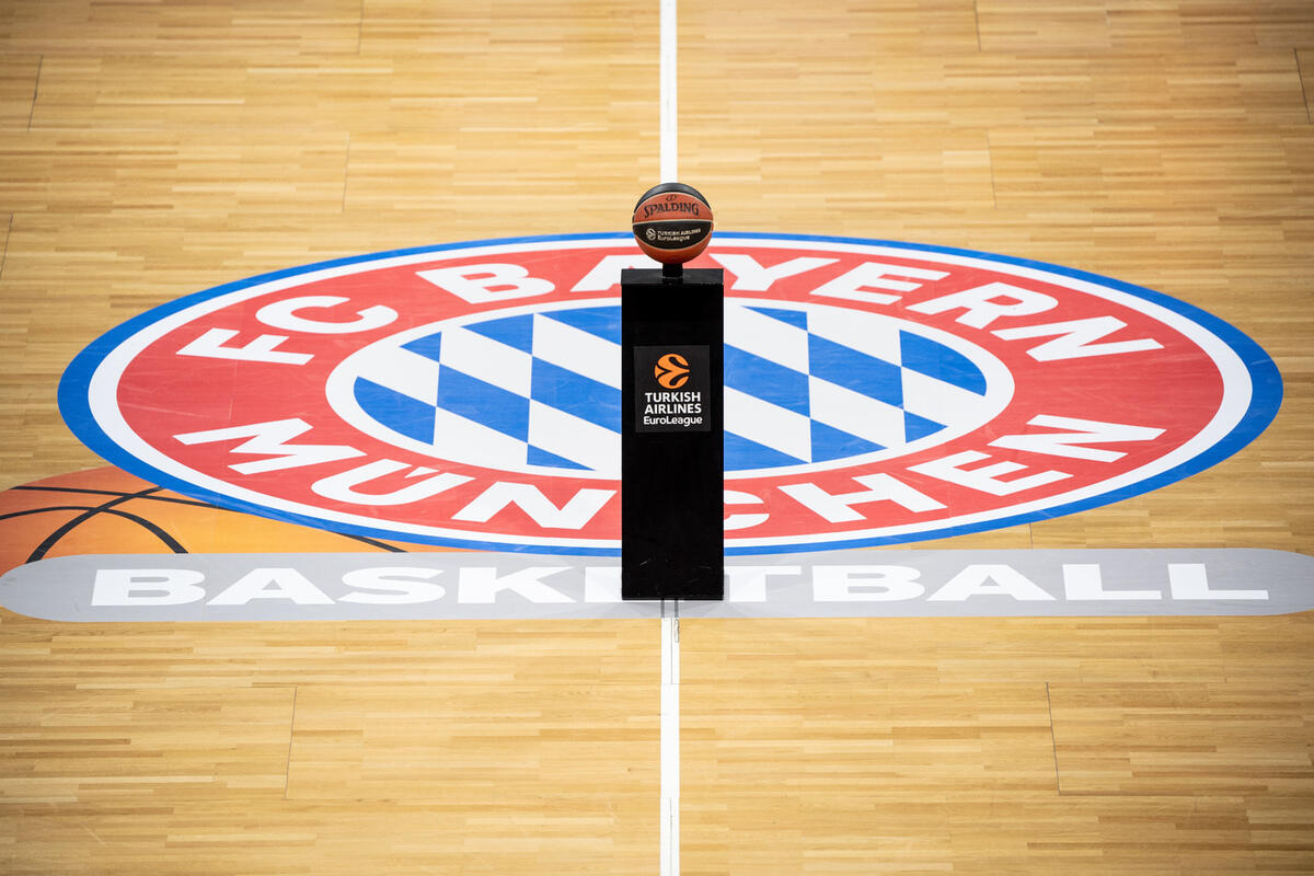 "Зенит" обыграл УНИКС на старте Евролиги