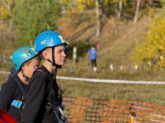 В Тюмени стартовали соревнования по спортивному туризму