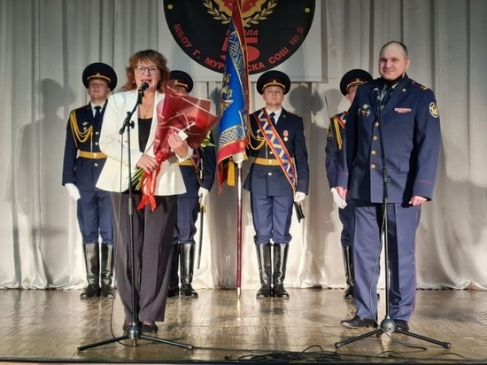 В школе №5 прошла торжественная церемония посвящения в кадеты
