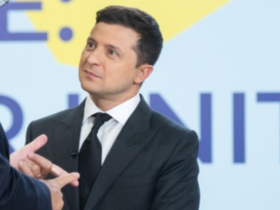 Зеленский охарактеризовал внешнюю политику Украины как "наглую"