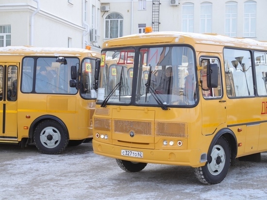 В Ряжске Рязанской области детей перевозили в неисправном автобусе