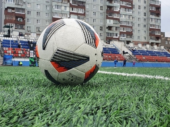 Псковские футболисты с разгромным счётом обыграли петербуржцев в Кубке Северо-Запада
