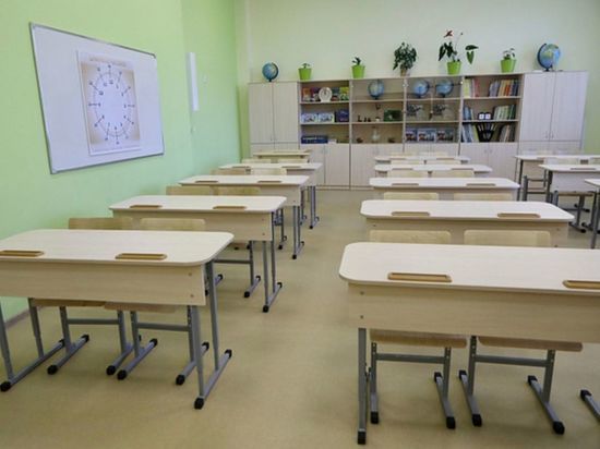 В Совфеде оценили предложение Счетной палаты о ежегодной выплате к школе