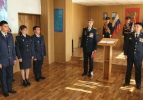 На базе следственного изолятора № 1 Республики Бурятия прошла торжественная церемония принятия присяги молодыми сотрудниками уголовно-исполнительной системы