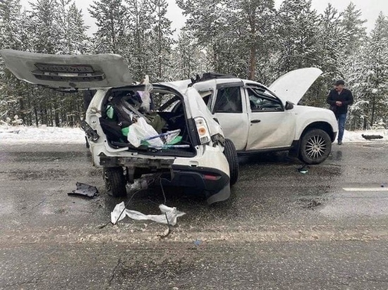 Водители получили травмы в серьезном ДТП в Пуровском районе