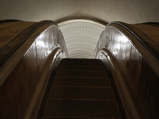 Станцию метро «Черная речка» открыли на вход