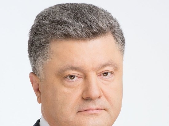 Порошенко призвал расследовать причастность Зеленского к офшорам