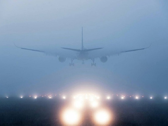 Туман прервал авиасообщение в Новом Уренгое