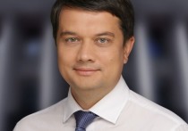 Глава Верховной рады Дмитрий Разумков 5 октября был отстранен от работы на 2 дня