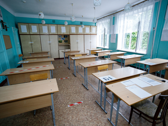 Три школы в Псковской области полностью закрыли на карантин по ОРВИ