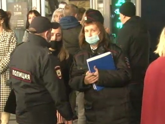 Полицейские проверили места тусовок подростков в Красноярске