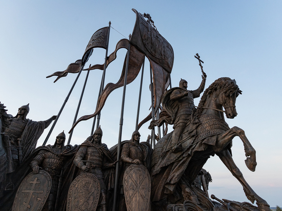 Кто может попасть к новому памятнику Невскому без пропуска, рассказали псковичам