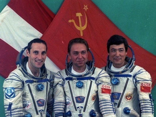 Тохтар Аубакиров. 30 лет полета первого казахского космонавта