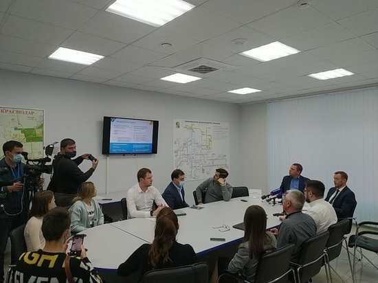 В администрации Краснодара презентовали обновлённое приложение городских парковок