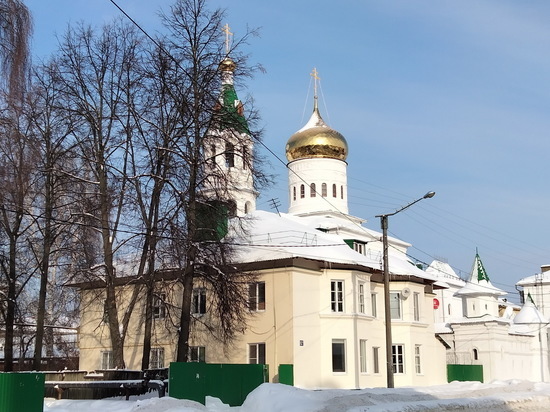 Гидрометцентр обещает зимнюю температуру в России около и выше нормы