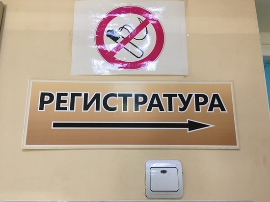 Более 100 смолян госпитализируют ежедневно с COVID-19 и пневмонией