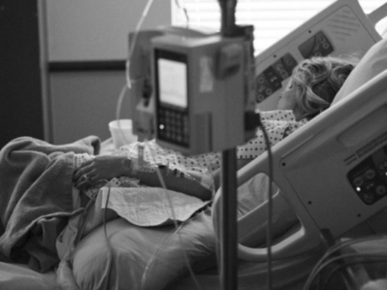 Больные задыхаются: депздрав опроверг слухи о перебоях с кислородом в больнице Ноябрьска